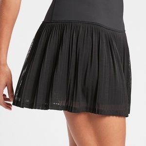 Athleta XXS Black Game Mesh Skort 13.5" (measures 14.5" top to bottom of mesh)